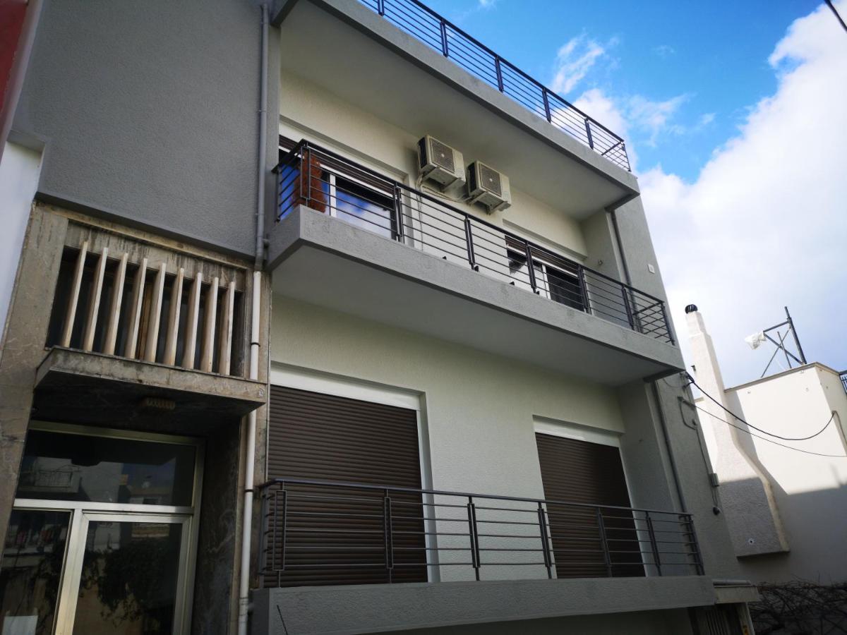 Explore Greece From Cozy City Centre Apartment Chalkís Eksteriør billede